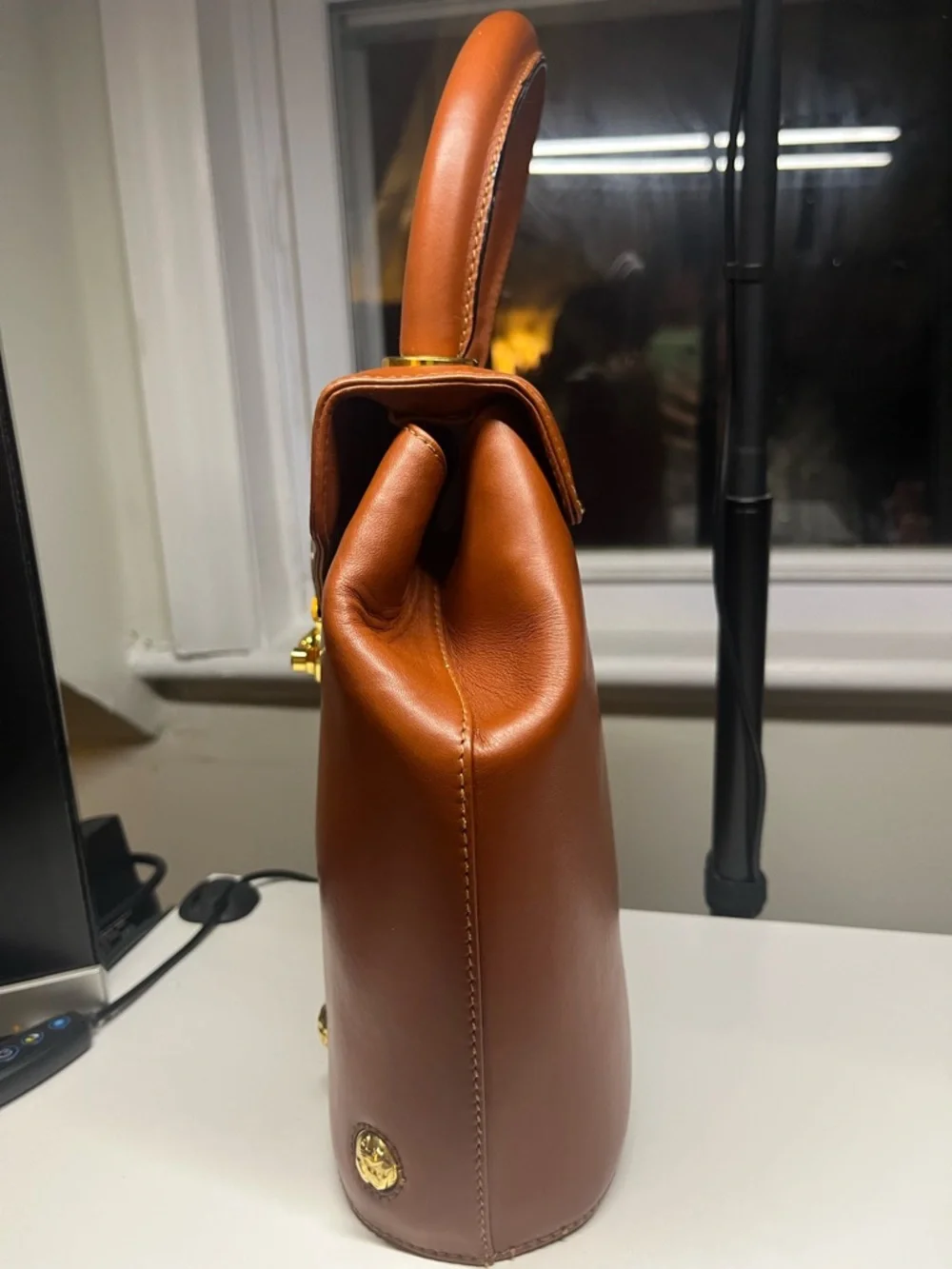 Salvatore Ferragamo Vintage Caramel Leather Top-Handle Bag with Silk Scarf (COA) - Picture 6 of 16